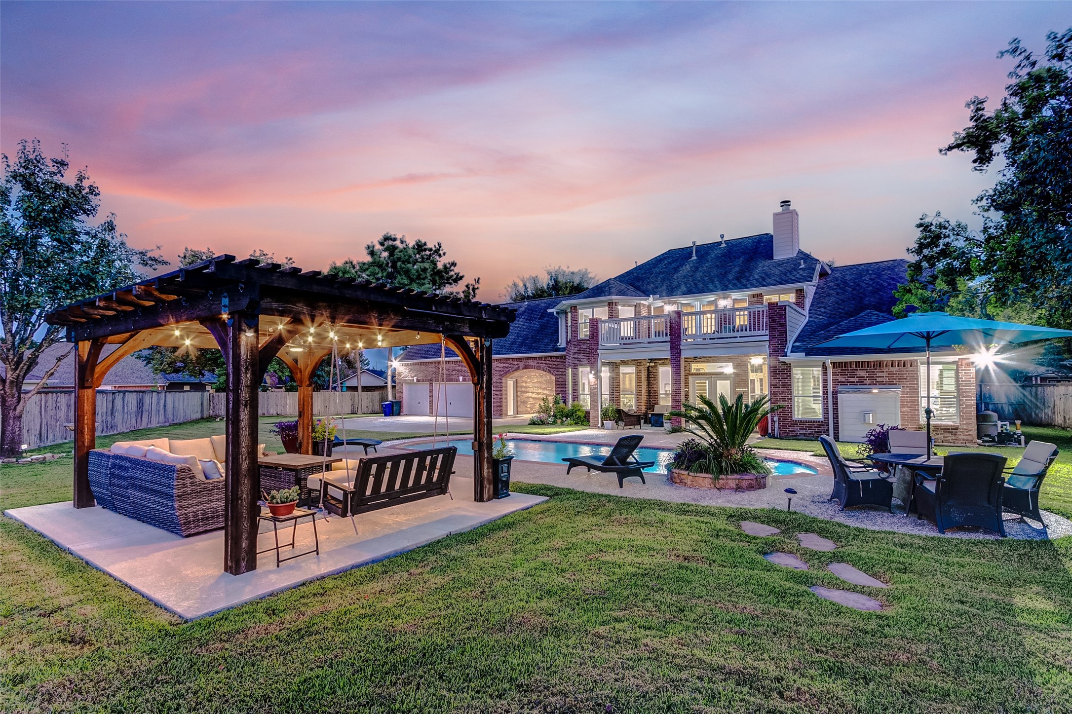 1931 Skip Rock Street Friendswood TX 77546