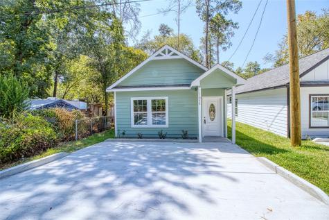 11978 Canal Street Willis TX 77318
