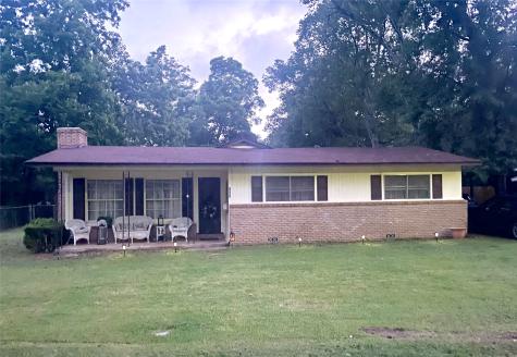 504 E Bell Avenue Crockett TX 75835