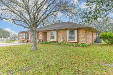 14903 Quail Ridge Road Danbury TX 77534