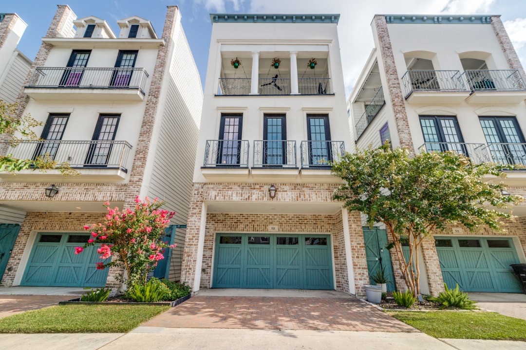 521 W 25th Street Houston TX 77008