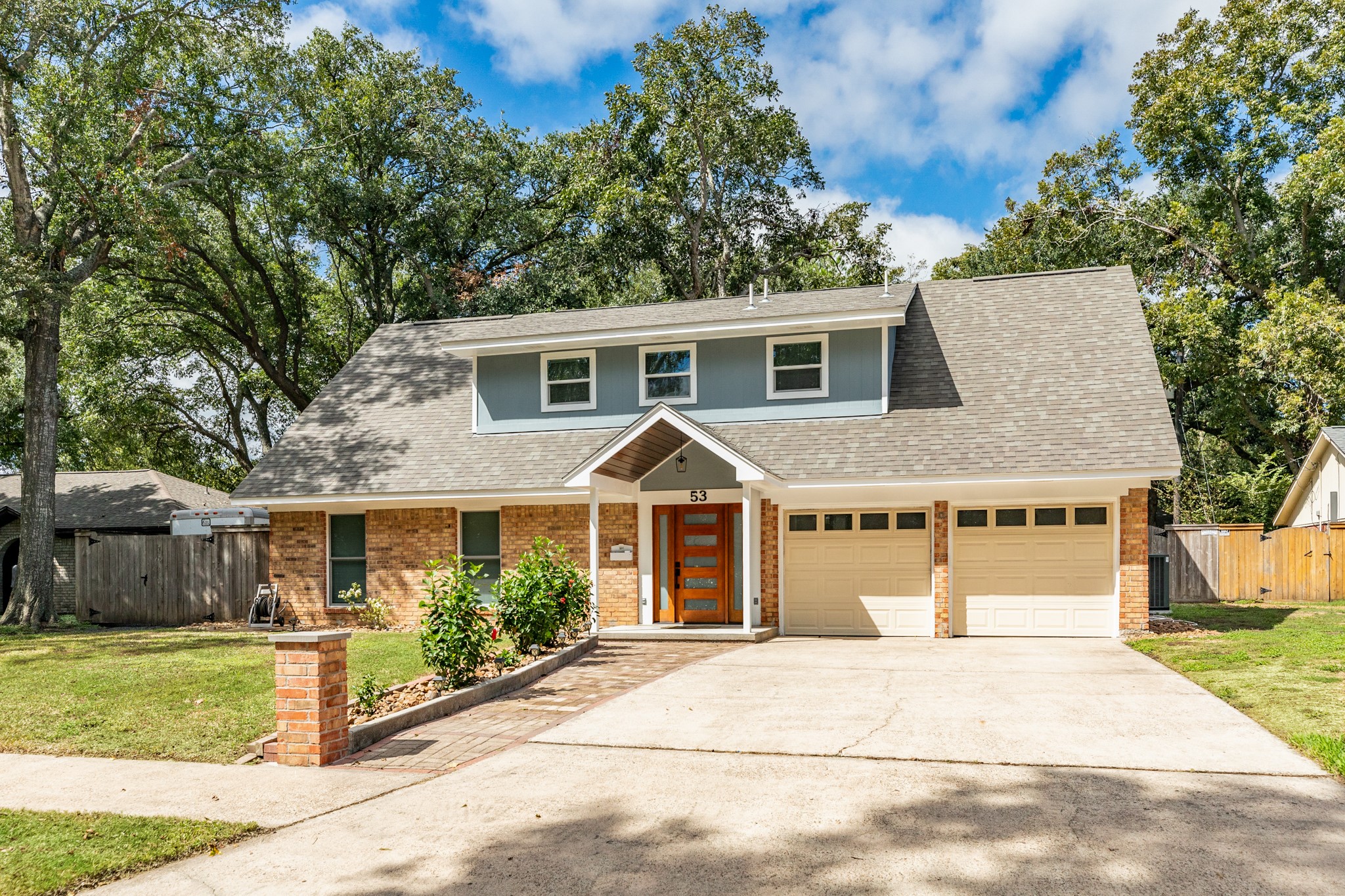 53 Pine Court Lake Jackson TX 77566