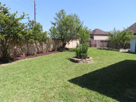 13707 Contour Court Richmond TX 77407
