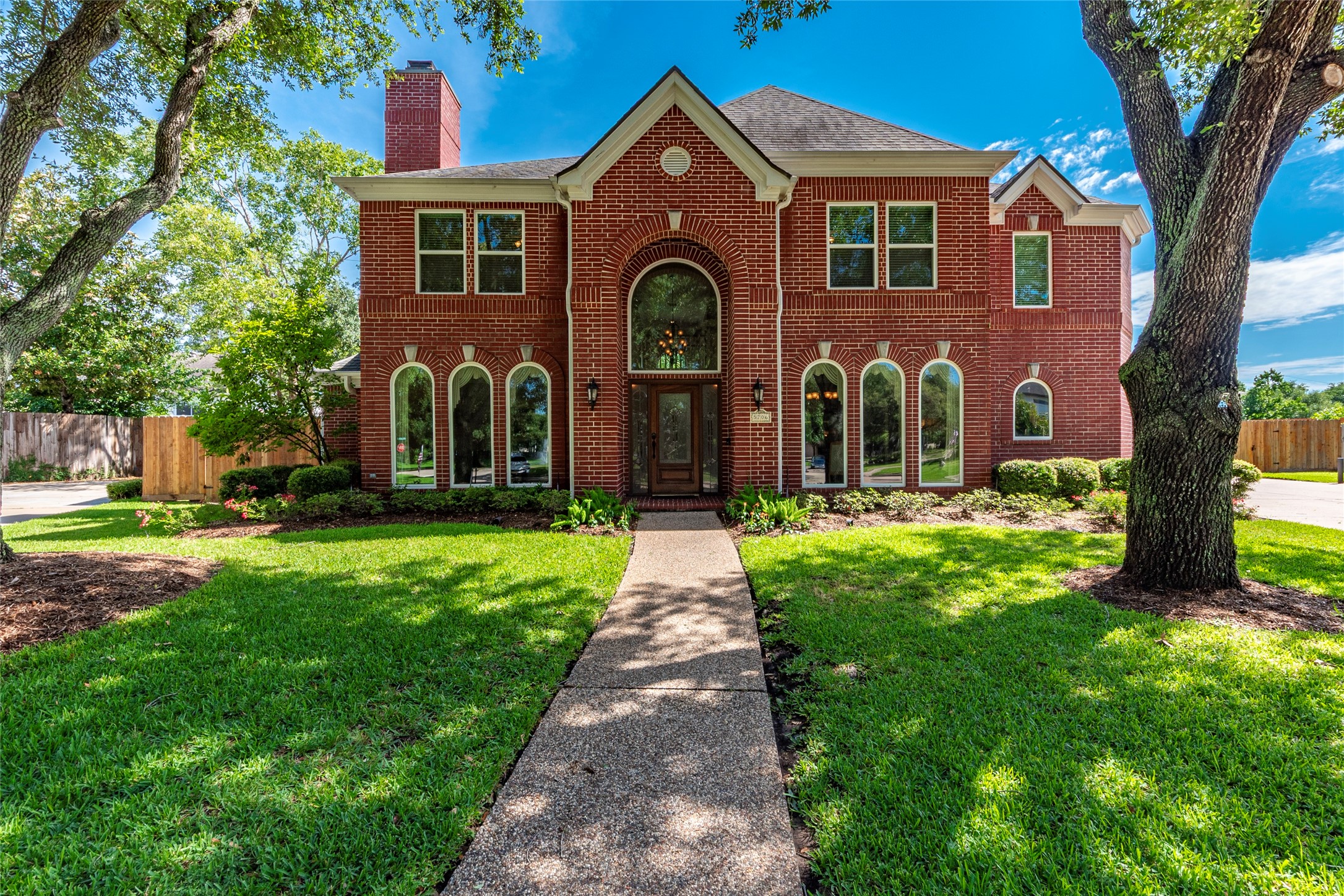 5706 Amber Queen Court Houston TX 77041