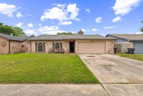 9515 Water Park Court Houston TX 77086