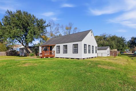 510 E Republic Avenue Baytown TX 77520