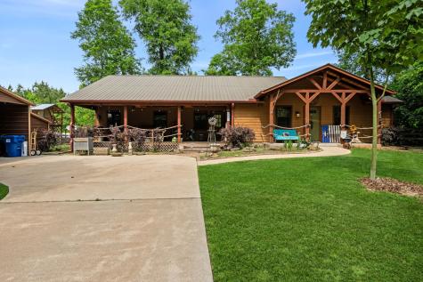 836 Hickory Lake Livingston TX 77351