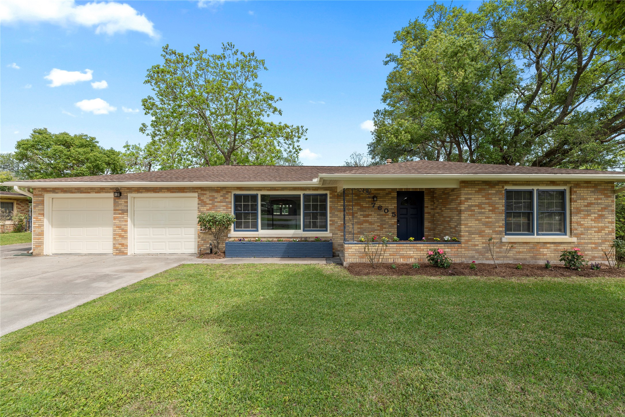7605 2nd Street Hitchcock TX 77563