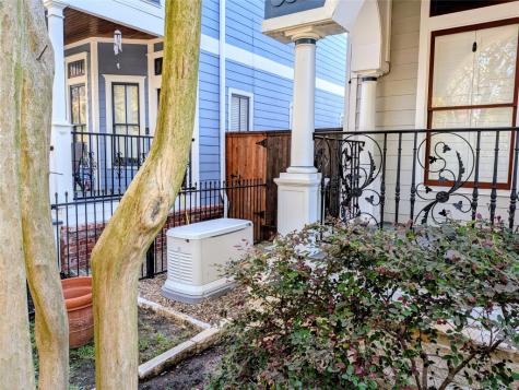 440 W 18th Street Houston TX 77008