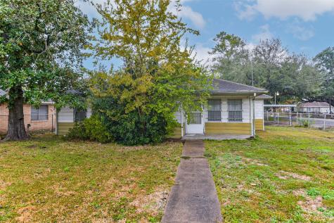 617 Harkness Street Houston TX 77076