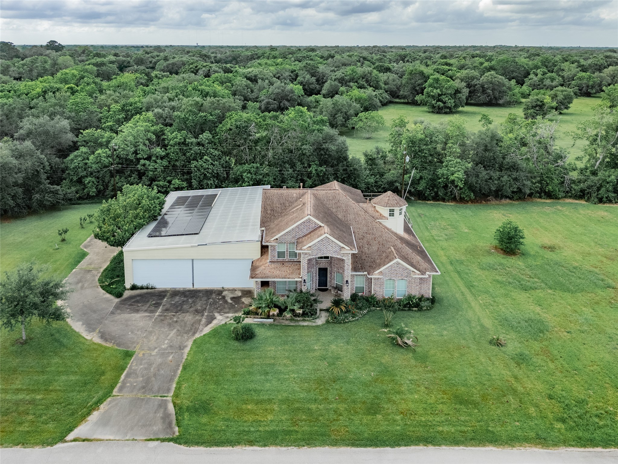 814 Hal Mclain Road Manvel TX 77578
