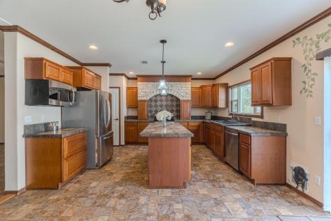 115 Canadian Drive Trinity TX 75862
