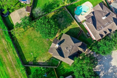 2137 Emerald Cove Drive League City TX 77573