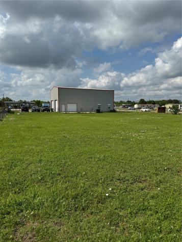 8417 Los Robles Avenue Alvin TX 77511