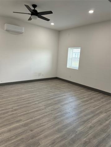 8417 Los Robles Avenue Alvin TX 77511
