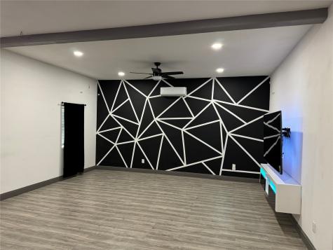 8417 Los Robles Avenue Alvin TX 77511