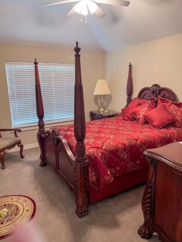 223 N Oak Buna TX 77612