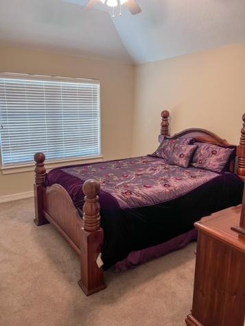 223 N Oak Buna TX 77612