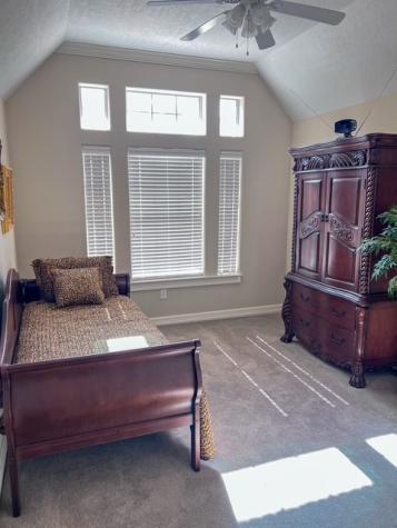 223 N Oak Buna TX 77612