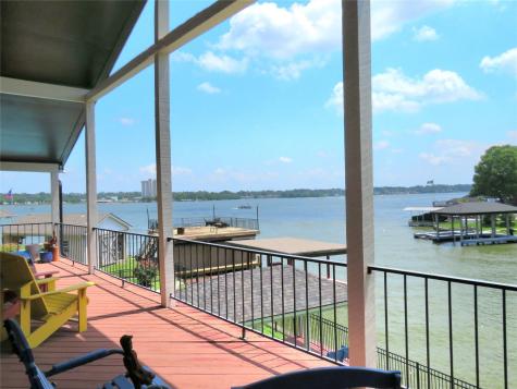 1022 Lake View Drive Montgomery TX 77356