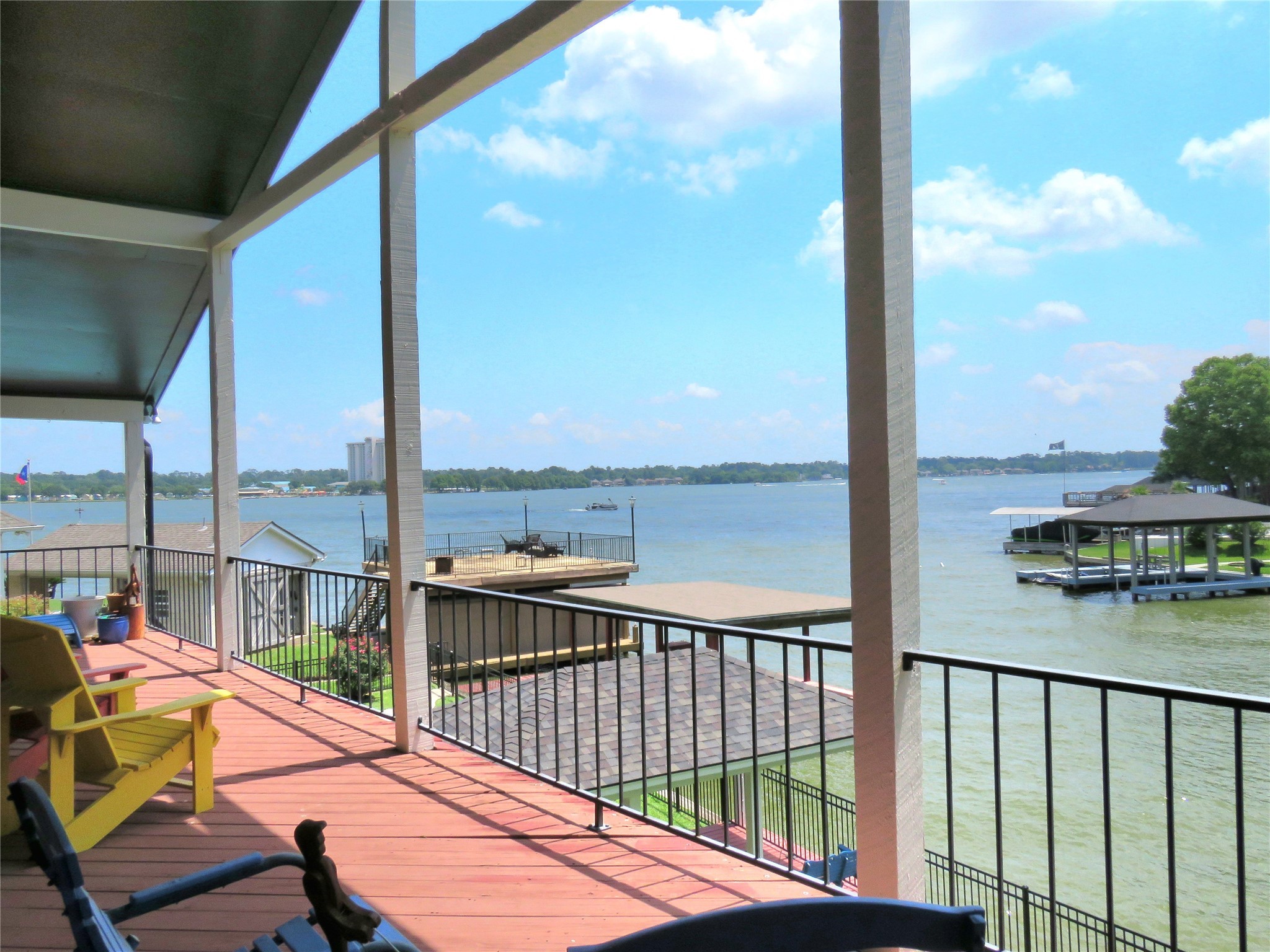 1022 Lake View Drive Montgomery TX 77356
