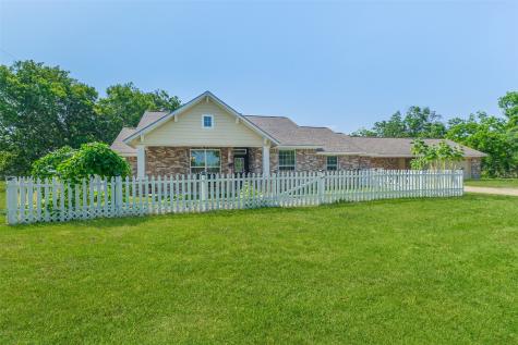 2924 County Road 237 Alvin TX 77511
