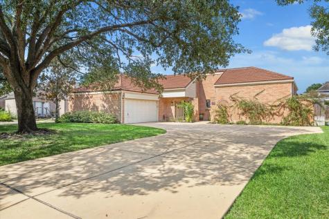 1023 Coachlight Drive Houston TX 77077