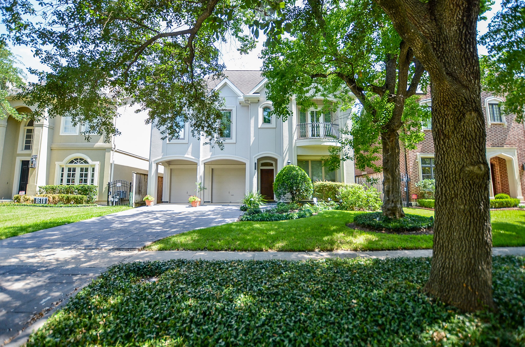 2630 Cason Street Houston TX 77005