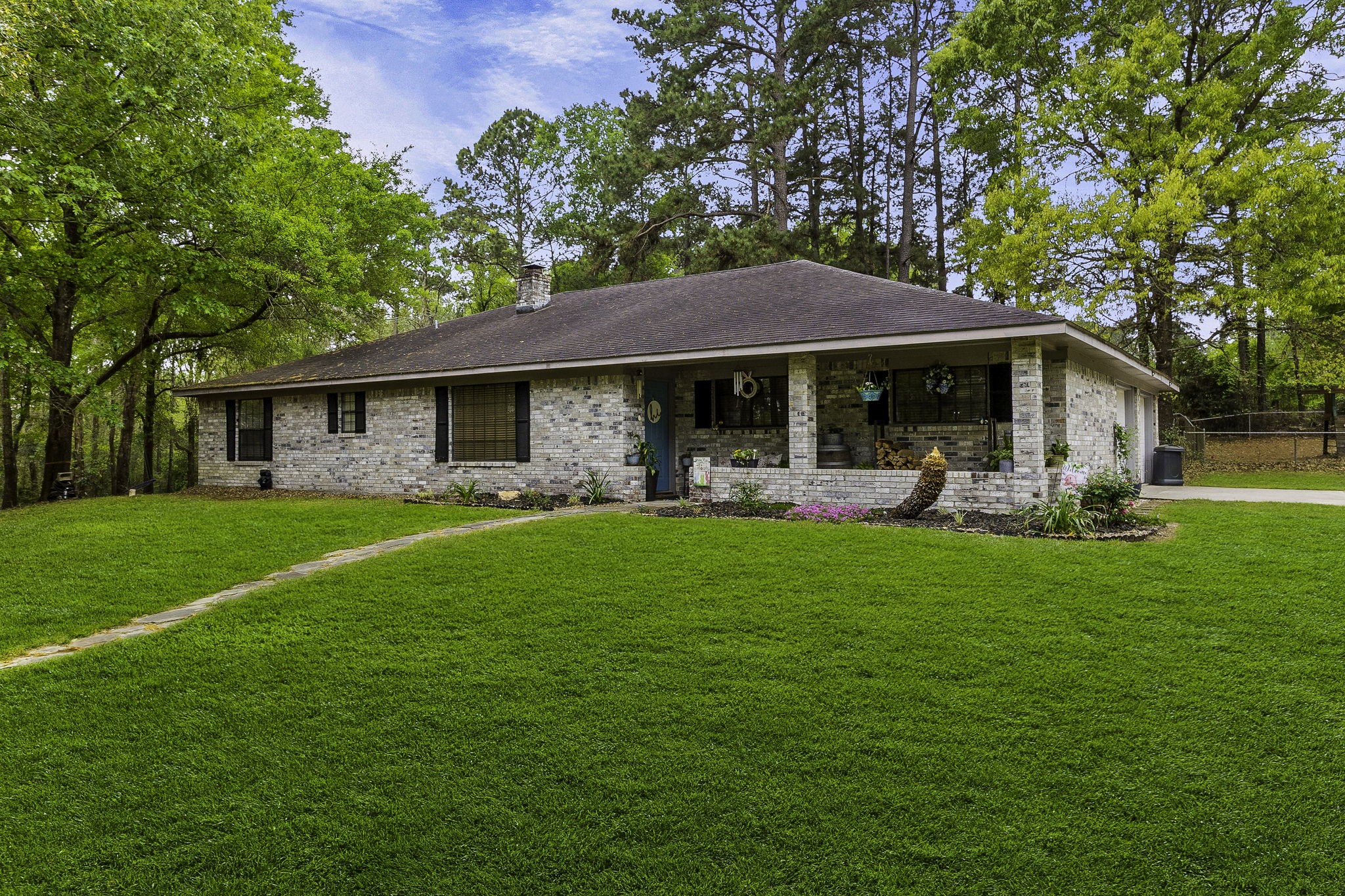 231 Hinson Hill Livingston TX 77351