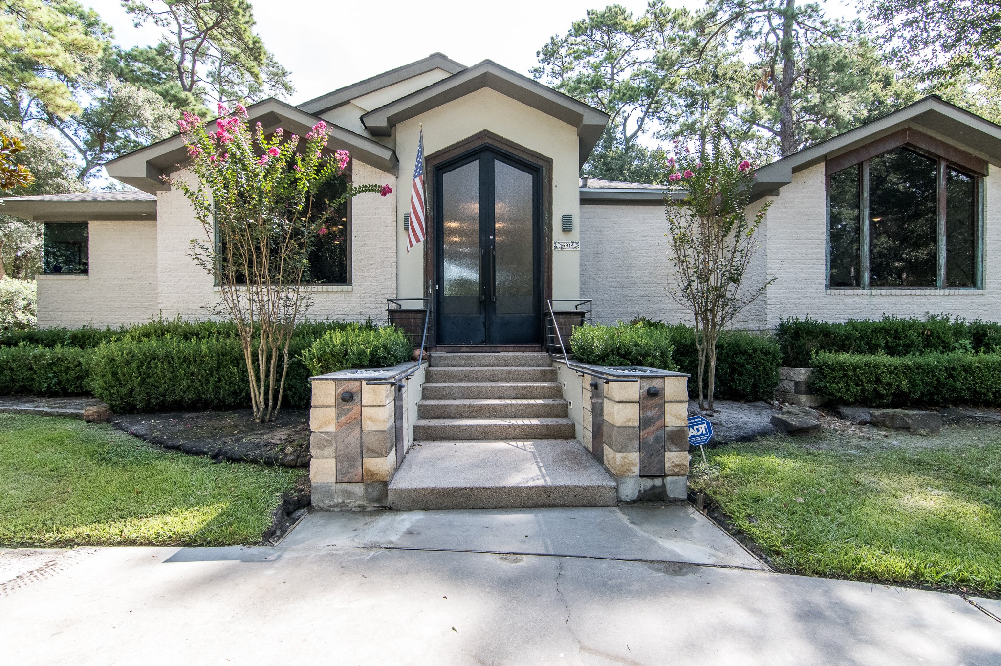 16914 Creeksouth Road Houston TX 77068