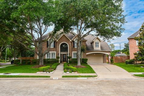 7110 Paige Court Sugar Land TX 77479