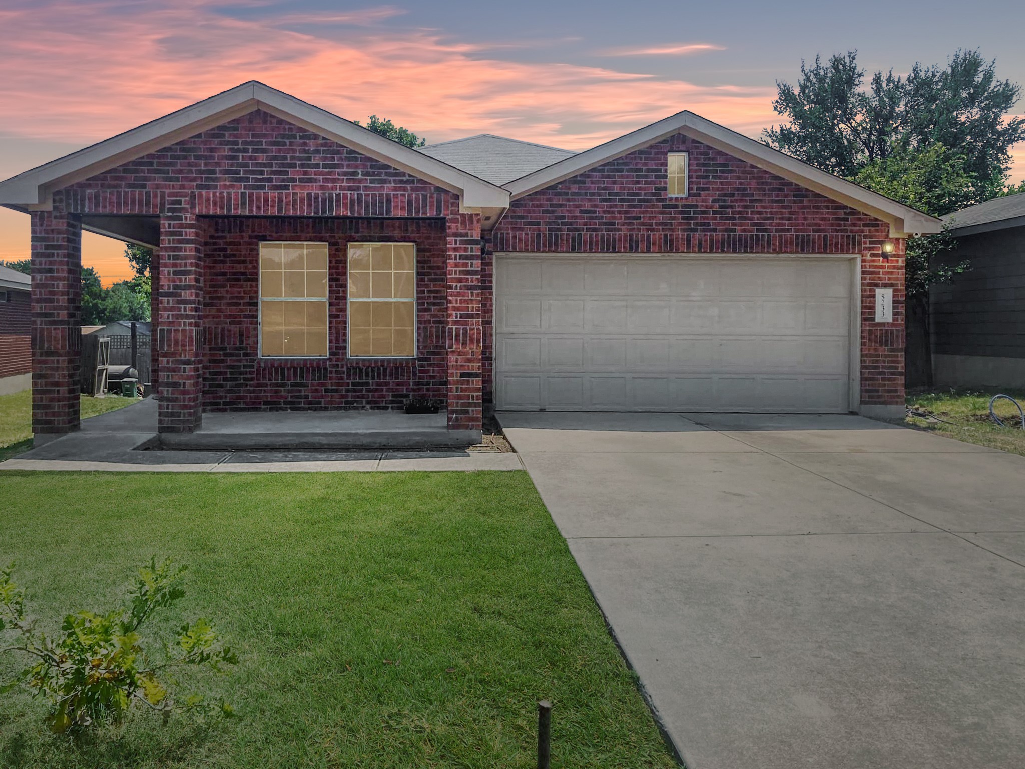 5233 Bantom Woods Bend Austin TX 78724