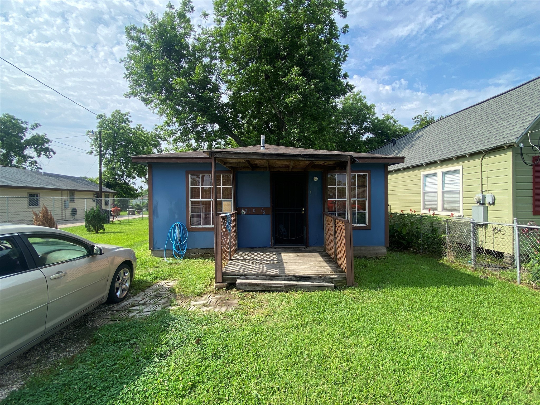 2210 Creston Drive Houston TX 77026