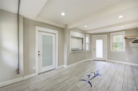 303 Old Bayou Drive Dickinson TX 77539