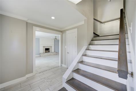 303 Old Bayou Drive Dickinson TX 77539