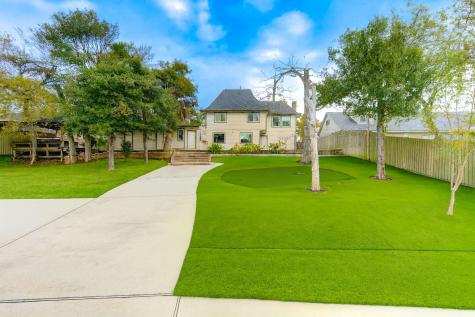 303 Old Bayou Drive Dickinson TX 77539