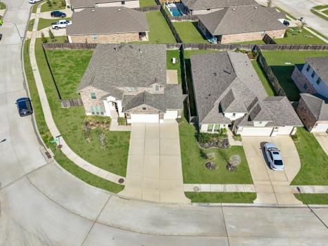 31634 Zoe Point Drive Hockley TX 77447