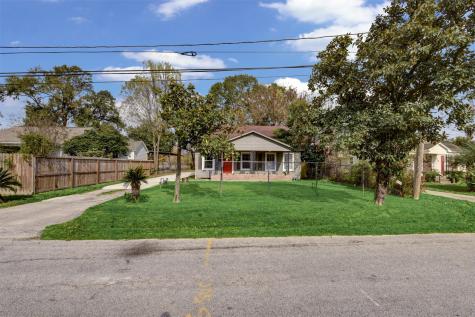 709 Frisco Street Houston TX 77022
