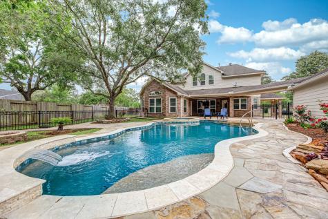 408 Scenic View Friendswood TX 77546
