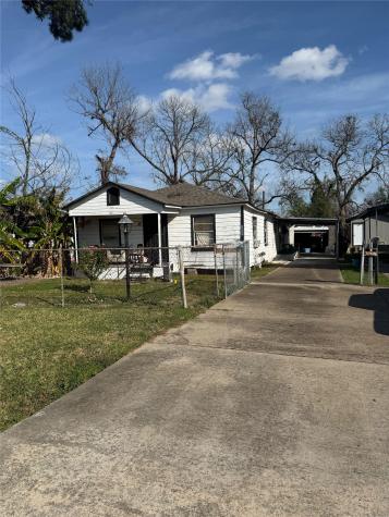 4622 Russell Street Houston TX 77026