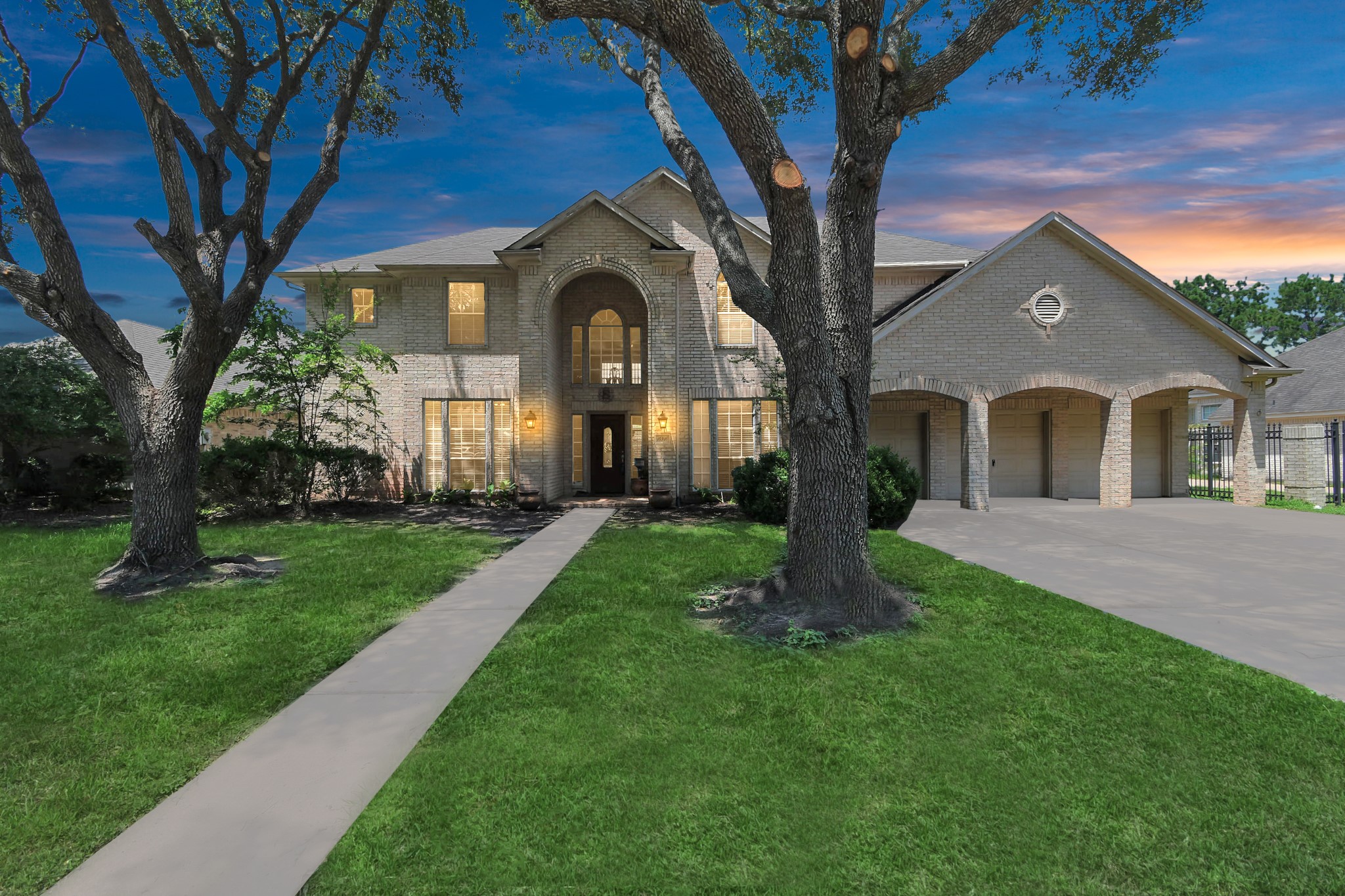 14910 Lake Woodbridge Court Sugar Land TX 77498