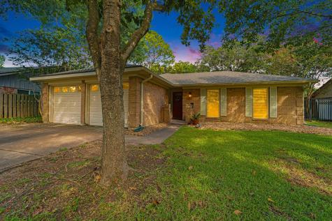 750 Seafoam Road Houston TX 77062