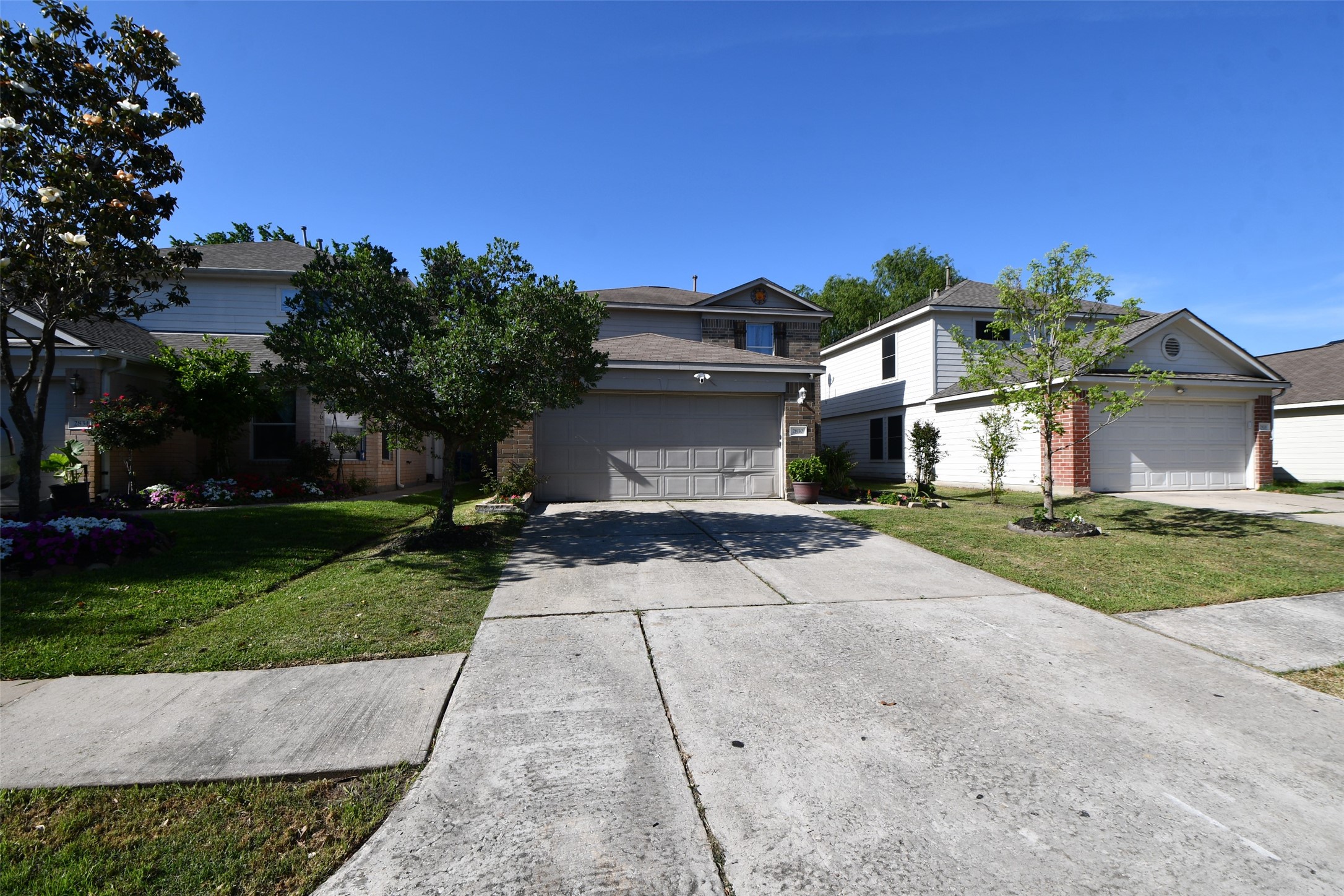 2830 Oakland Brook Street Houston TX 77038