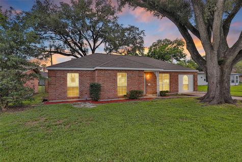 815 Frazer Lane Houston TX 77038