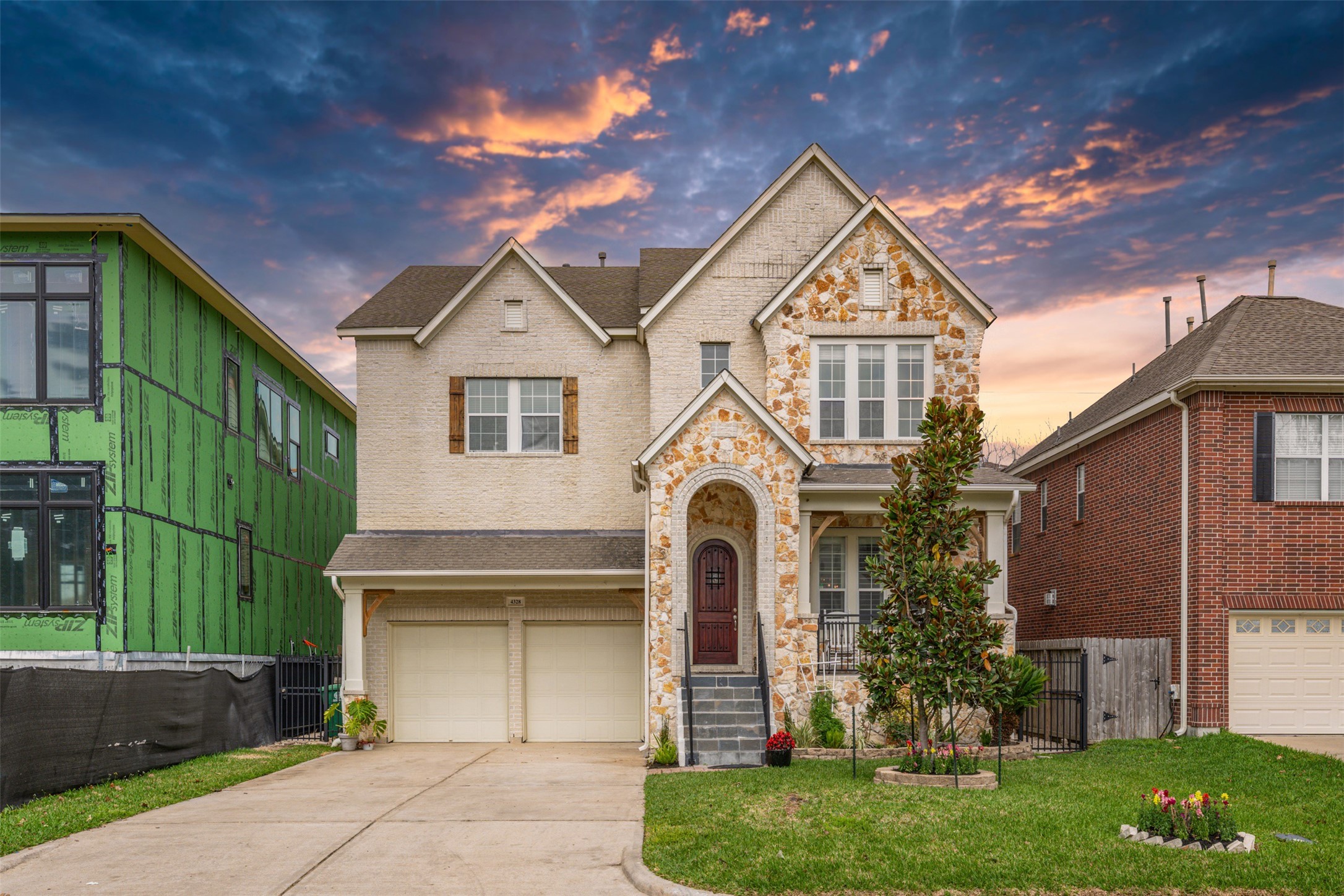 4328 Lafayette Street Bellaire TX 77401