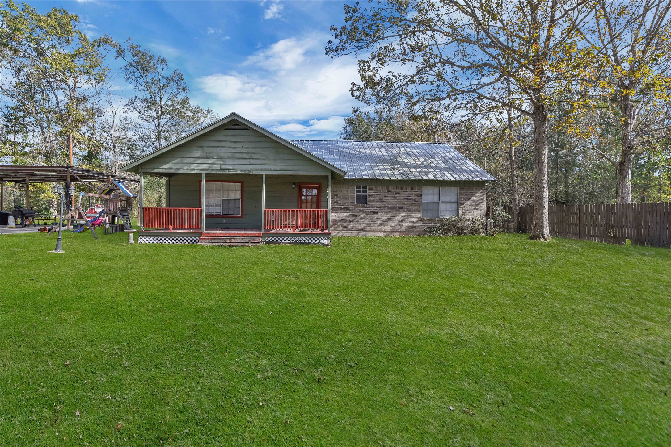 99 County Road 3371 Cleveland TX 77327