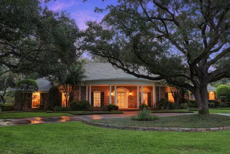 5390 Holly Springs Drive Houston TX 77056