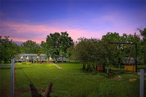 81 County Road 4904 Dayton TX 77535