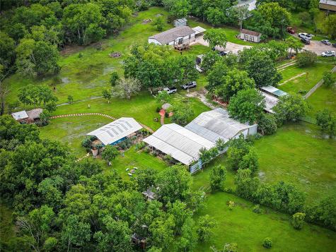 81 County Road 4904 Dayton TX 77535