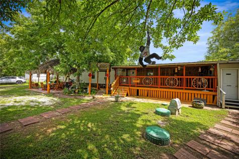 81 County Road 4904 Dayton TX 77535